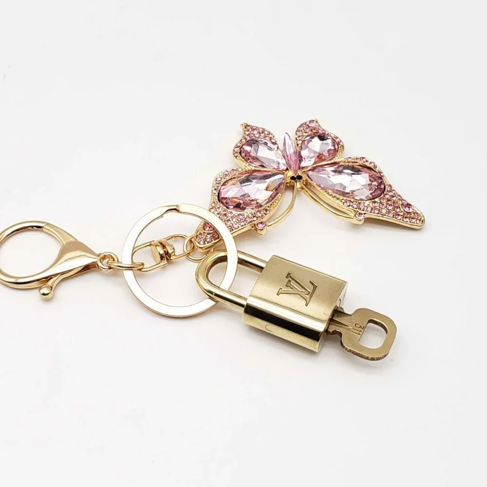 LV Gold Padlock Authentic 🔑 Luxury Bag Charm w/ Unbranded Buttefly Keychain